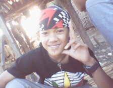 gue lahir di bekasi dengan tompell di pipi ghue