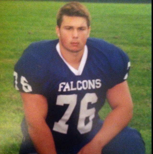 Just doin me #FairlessFalconFootball #Senior #76
