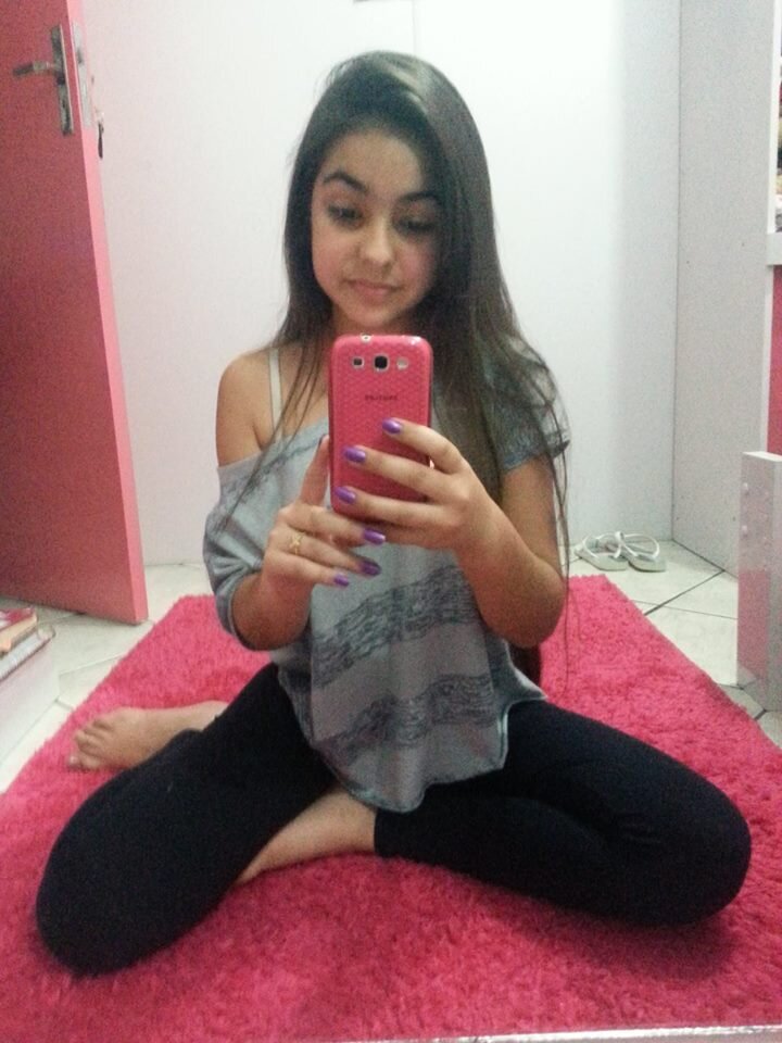 Da vontade de gritar... correr! Porque hoje esta sendo mais difícil ser feliz? Eu acredito em você, mais tudo que você fala, fica tudo em palavras!