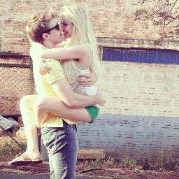 Fã Clube Oficial BeColombo dedicado ao casal Ken Heart Barbie @betinnaramos e @ricardocolombo !  não consigo não amar vocês. http://t.co/YYrOmkzUx8