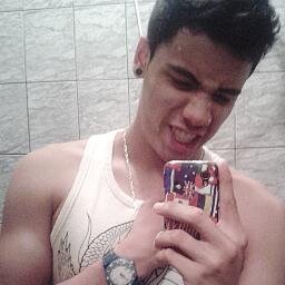 NOVO TWITTER : @Aquele_bebe sigam sigam sigam, esse nem uso mais !