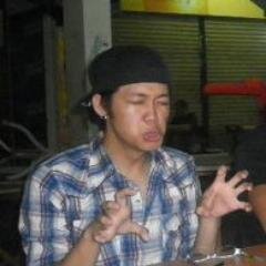 helmieeldzie's profile picture. proven fact...i'm a boy...and a wacko