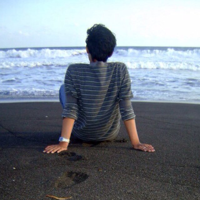 indrahutomo's profile picture. don't judge me if u don't really know me