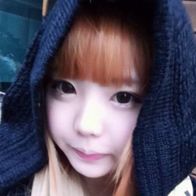 中2ですー^_^最近あいゆとオルチャンにはまってます。フォローよろしくです♪かならずふぉろばします