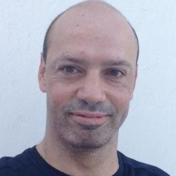 My English twitter: @bencearato