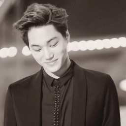 ถ้าจะฟอลกลับ ฟอลแอคนี้นะ @clhlb ไม่ฟอลไม่เป็นไร : )