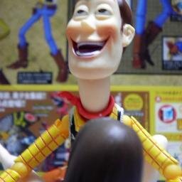 インターネット上、またはリアルで出会った笑わずにはいられないネタを投稿しています。フォロー、RT大歓迎です。また、定期的にマル秘情報やおもしろアプリの紹介などもしていきます。フォローミー