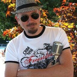 djPlastiko's profile picture. DeeJay - Produttore discografico - Video Maker - Speaker Radiofonico - Animatore - Designer.