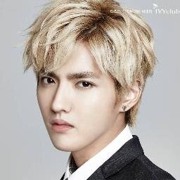 ฟอลฟรี ใจดีฟอลกลับแอคนี้นะคะ @44330Kris