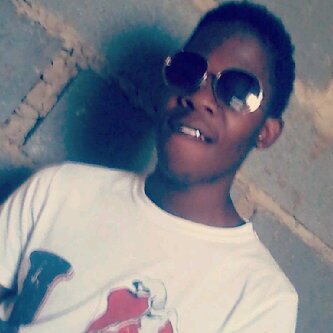 I'm me,living my life to da fullest & I'm a big big dreamer