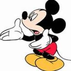 im 28 an aussie I love selena and and Miranda kerr and tom and taylor swift  I hate wwe  I like Thor1 and Thor2 I like pitch perfect I like jem xoxoxo