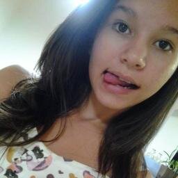→ Euu queroo.
Euu PossO.
Euu coonsiigO ←
●๋• Siimplees αssiim ~
Twittando até o fim! ;p