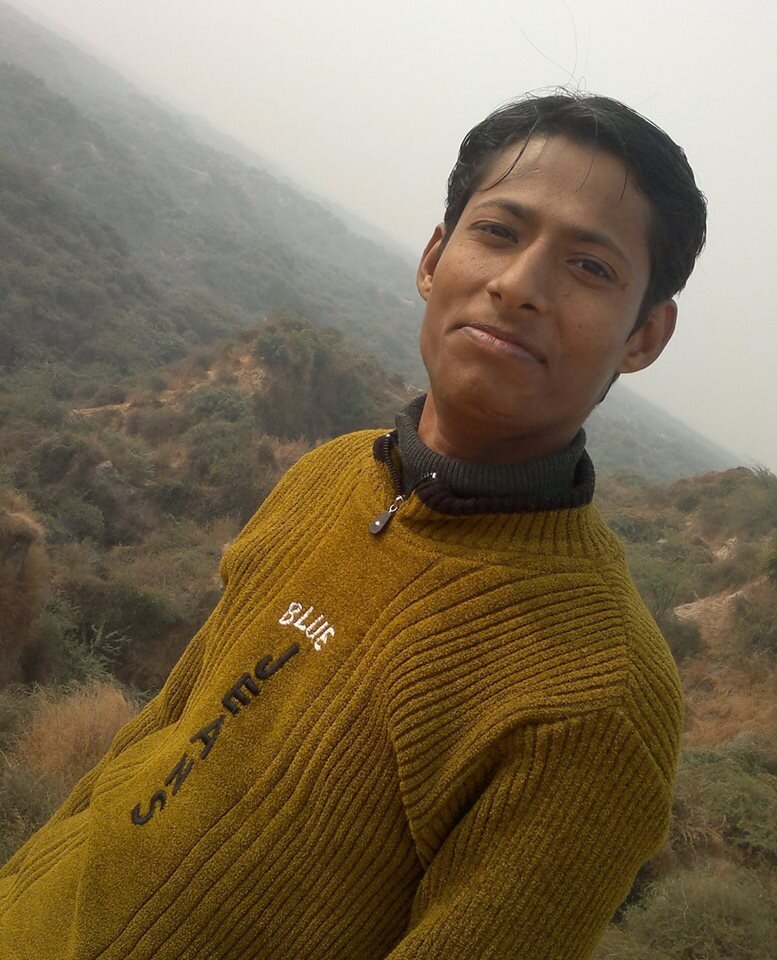 RAVIZEENEWS's profile picture. CAMERAMAN ZEE NEWS AT ETAWAH.................................