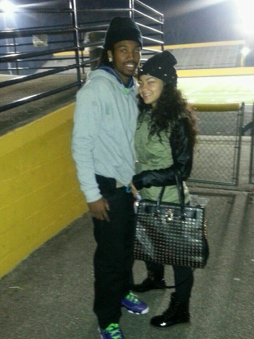 #RestEasyHusbandVince ♥♥ Keep It Cute :) ... |Beautiful| |Biracial| |College Girl♥| #TeamIttyBittyBitch •IG: @IttyBitty_Maira
