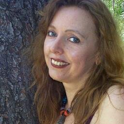 A Topanga medicine woman, yogini, astrologer, shaman and herbalist.  She provides insight & healing, consultations, readings and classes.