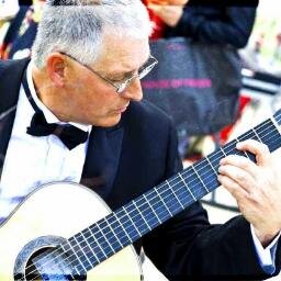 Peter Richardson performs for Special Occasions including Weddings, Corporate Events & Functions on the Isle of Wight & Hampshire.Large repertoire to suit all .