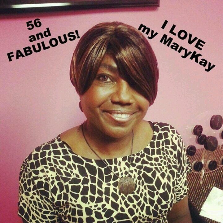 Desi02022006's profile picture. Born to Tom & Shirley Hallman in Hollywood, Florida. One brother, one God sister. My Father was a great provider. Can't find men like him anymore. I miss my Dad