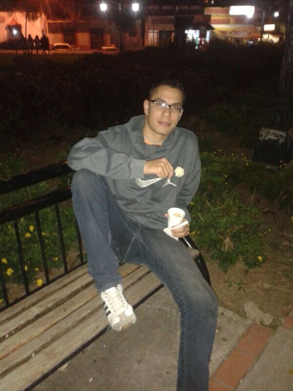 Frank_829's profile picture. 100% amante del deporte..... Feliz de la vida :))))