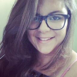 Geminiana,19,amo muito fácil,não sou grossa, porém muito sincera, prezo muito a verdade, estou em busca da felicidade sempre,erro mto, afinal sou humana pow