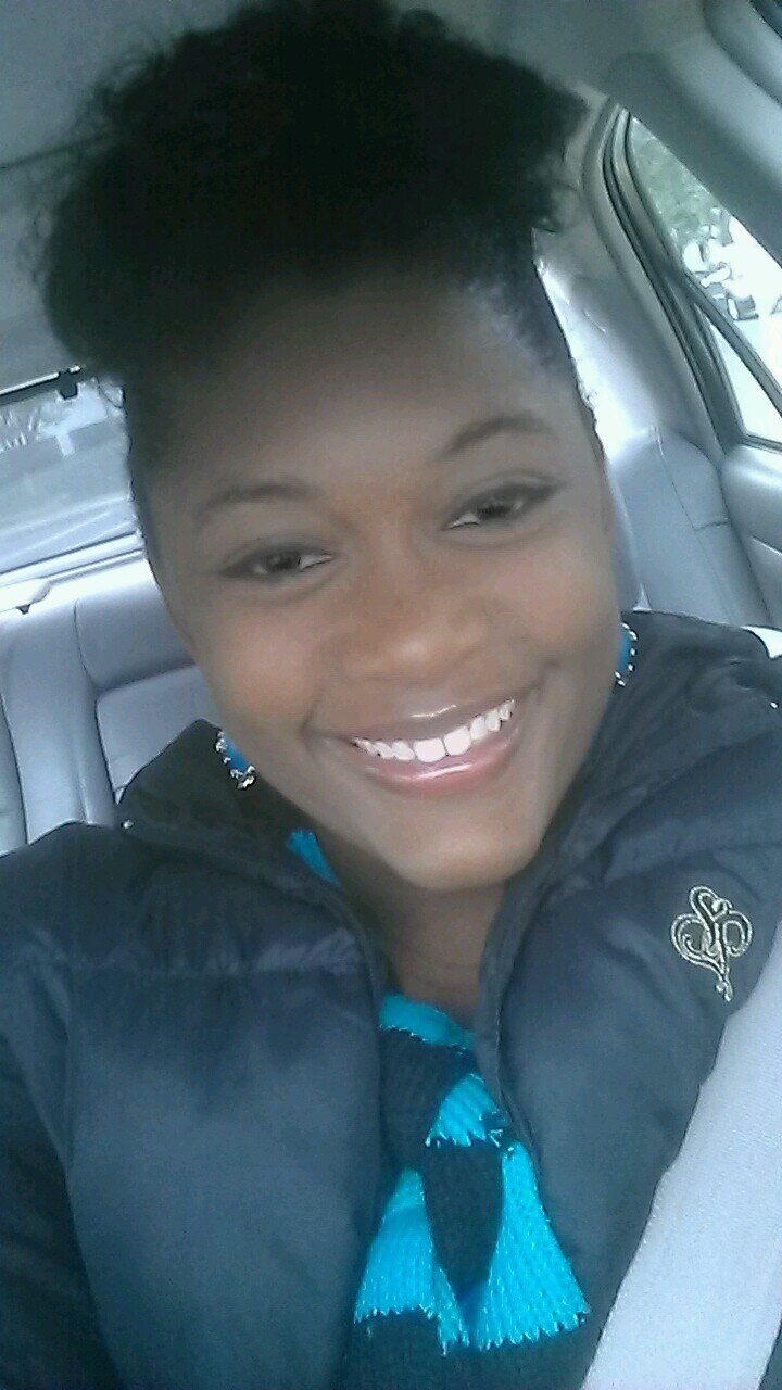 19 turning 21.... HEALTH SCIENCE STUDENT... FUTURE OB-GYN.... LOVE LIFE