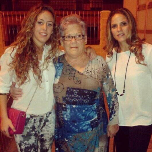 MoniSalas3's profile picture. 