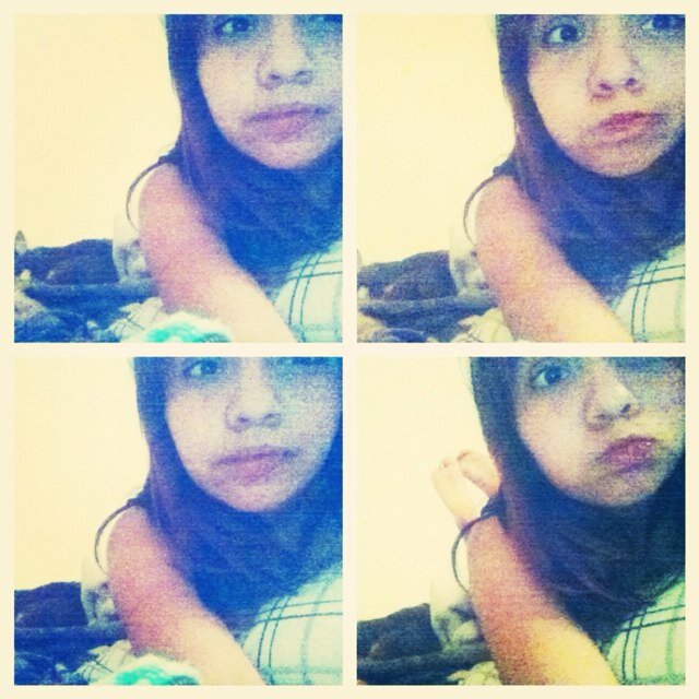 @codysimpson followed me 4-3-13 *16 *Sophomore *don't care anymore *socially awkward *unicorns are freaking sexy *don't really like people *Bands