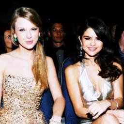 Primeira fonte de noticias sobre as cantoras Selena Gomez & Taylor Swift no Brasil e no mundo.Siga-nos e se mantenha informado diariamente sobre as contoras.