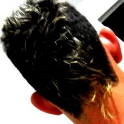 #S7 @PoxaMaluka ... Vivo com o medo me aprisionando, numa prisão sem grades.