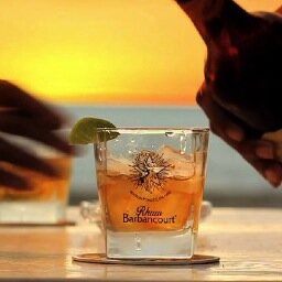 Bienvenue sur la page Twitter Officielle de la Société du Rhum Barbancourt! Le Rhum d'Haiti!
Welcome To The Official Twitter of Rhum Barbancourt! Haiti's Rhum!