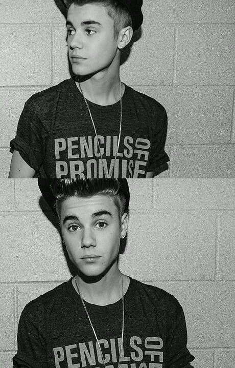 Follow me, Justin.. please:) I love u very so much:)