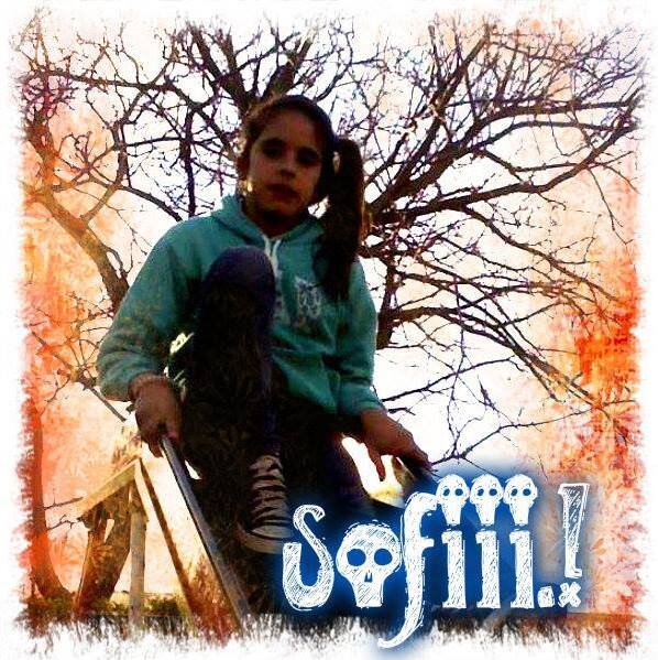 meelii te kiiero hermosaa.! liindo te amoo..! siigan y siigoo..!