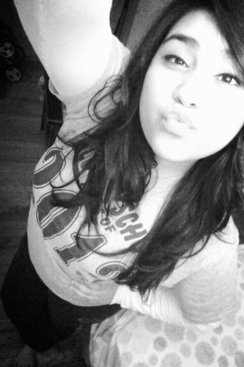 RojasDenise13's profile picture. Follow if you like I follow back. I am a Directioner. Follow me on Instagram: @Rojasdenise13