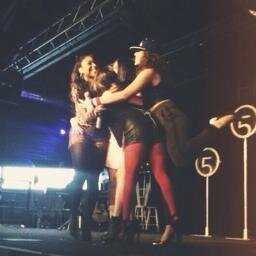 free follow, follow @lovatosregui for more free follows