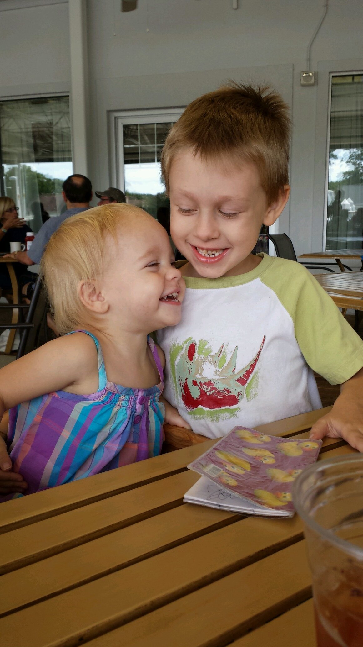 Xander and Lilli's Mommy, Katie Barker's Best Twin.