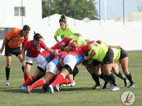 Rayas_Rojas's profile picture. Equipo femenino de rugby de Lanzarote entrenamientos Martes y Jueves de 20:00 a 22:00  campo de Playa Honda