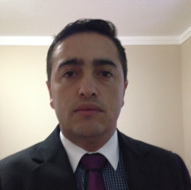 Ministro da palavra de Deus e Presbitero da Igreja Ass. Deus Belem - Americana Sp - casado com Aparecida e pai de Julia, Luanna, Giovanna e Matheus.
