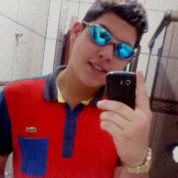 A vida é uma lição, um dia a gente cresce e conhece nossa essência, e ganha experiência, e aprende o que é raiz então cria consciência !