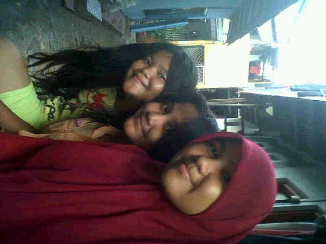 ♥allah ♥JHS 33 || Kangen kelas yg kaya pasar ;'(;*{}