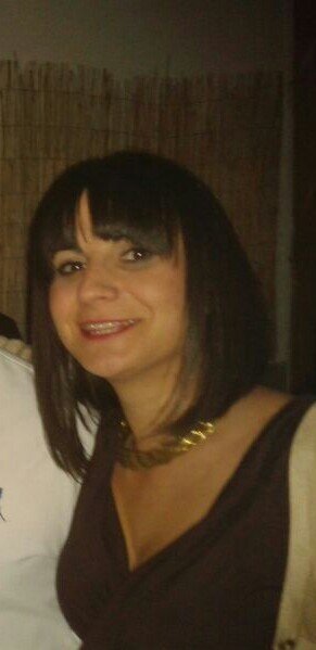 Sonríe aunque te duela. No hay mal que dure cien años.