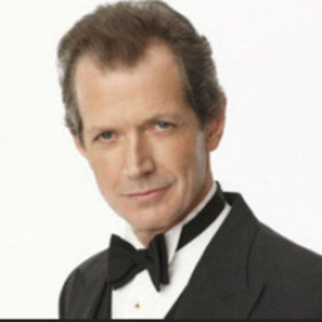 TDunnitGiles_'s profile picture. This is Giles your butler! If you have any questions ask me!