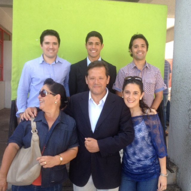 Ex candidato a Diputado por el 4to Distrito. Ex Intendente Región de Antofagasta. Ex Gerente EPA. Esposo, padre de 4 e ingeniero MBA.