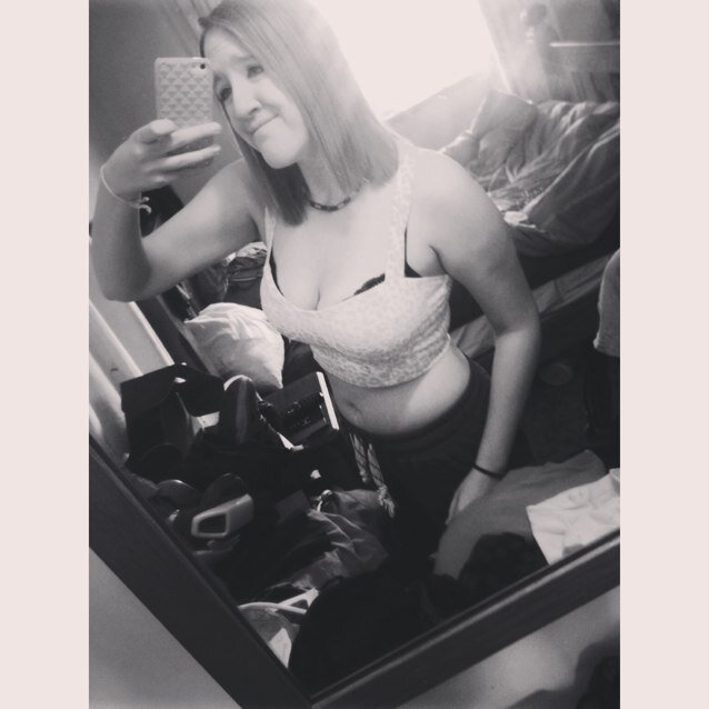 ello. I'm emillie clarke hahaha aka emily ❤ can't wait till i can get tattoos im a singer and write my own songs not famous but yolo love music and youtube ❤