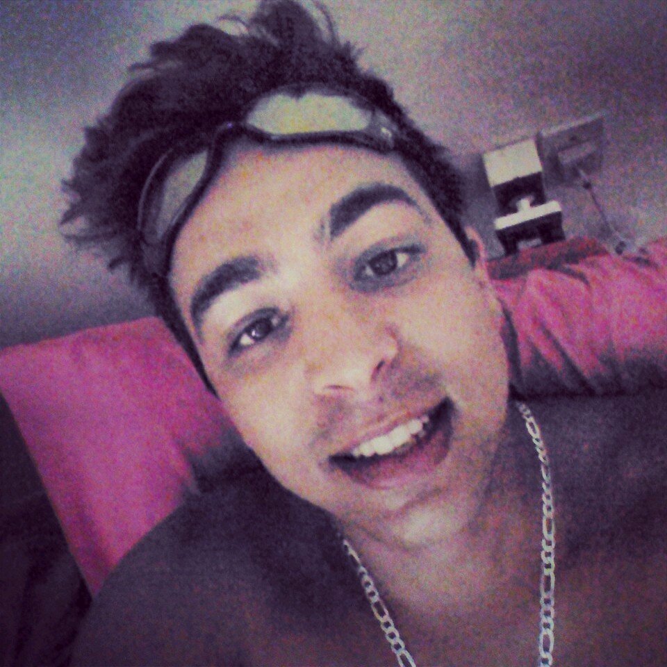Aqui falo de luta, aqui falo de dor, aqui falo de vida & aqui falo de amor. @Projota !