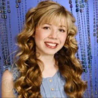 Twinnie: @SamiCarlyRP And @ImSamPucket I Kinda Like FredWard. And i run a babysitting business with my friend Cat Valentine.