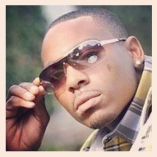 Smoothflow21's profile picture. deedavismodelingentertainment