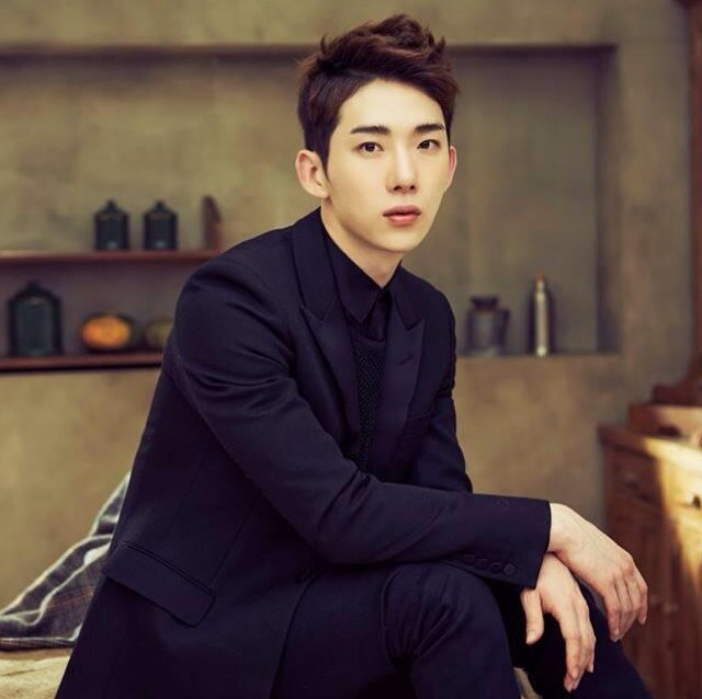 #RealParody of 2AM. Kwon =3 hello !! @.@//