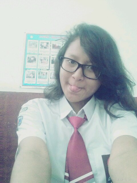 Anak bontot nya pa endi☀ kesayangan nya @nisa_nurunnisa @dinawilma♥