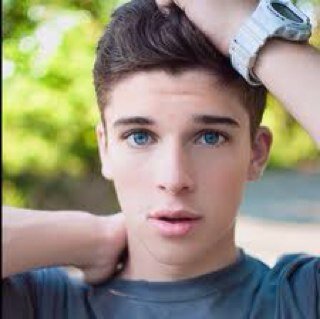 aDarkDan's profile picture. I'm Dan. That's all that matters. If you'd like to know more, talk to me. I like my friends. No one else.