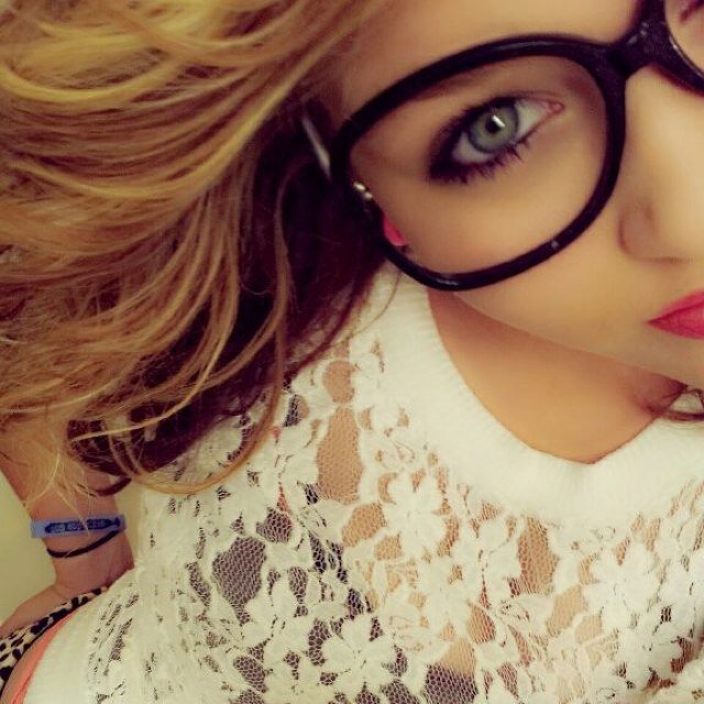 iAmLilly_Chan's profile picture. Lilly Chandler. Nineteen(: I follow back! #LampGang #TheFamily