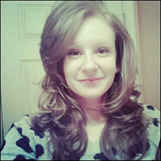 Mommy to identical twin girls. The father of my girls is my boyfriend & bestfriend. So grateful for the life I have :)